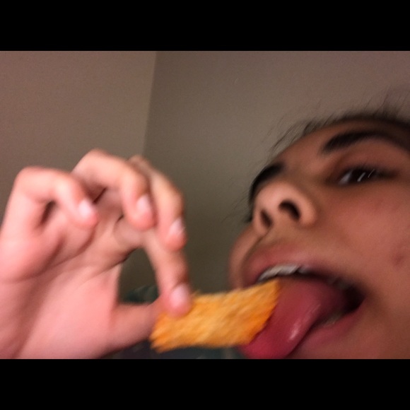 Meet your Posher, Tateanne - Picture 1 of 1